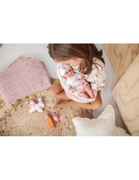Munecas Arias płacząca lalka Erea 33 cm z kołyską Lalki