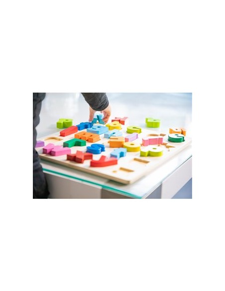 New Classic Toys Drewniane puzzle alfabet- małe litery Edukacyjne
