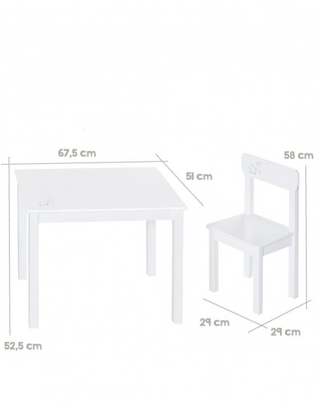 roba stół i dwa krzesła W domu