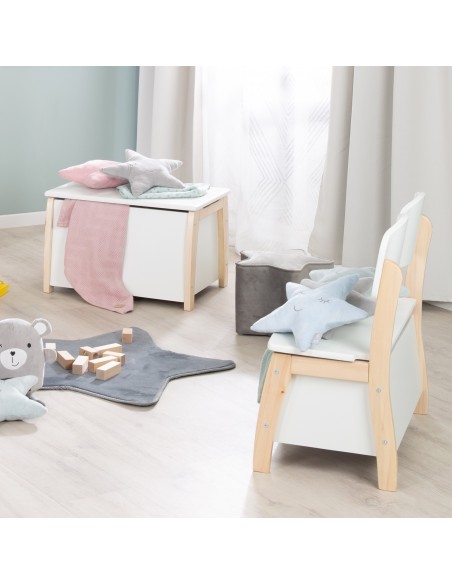 roba skrzynia na zabawki W domu